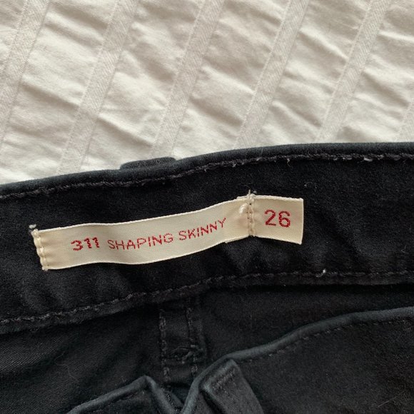 Levi's 311 Shaping Skinny Jean - Picture 3 of 3